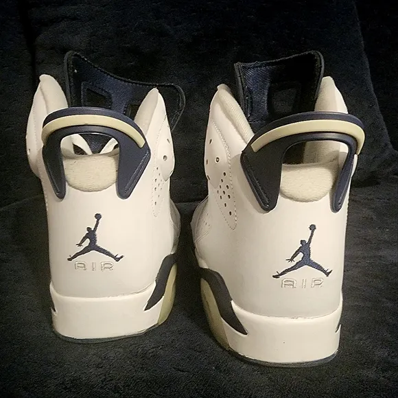 Mens Air Jordan Retro 6 White Shoes Size 9
