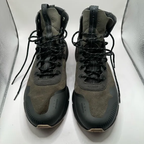 Men's Black and Gray High-Top Sneakers