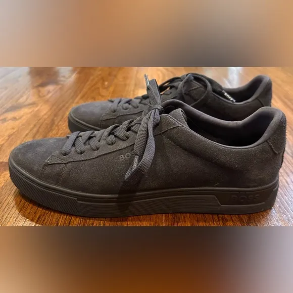 Men's Boss Rhys Dark Gray Suede Low Top Sneakers