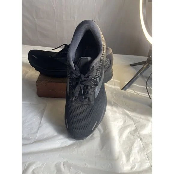 Men's Brooks Ghost 14 All Black Running Shoes-DNA Soft‎ Soles-Size 10.5