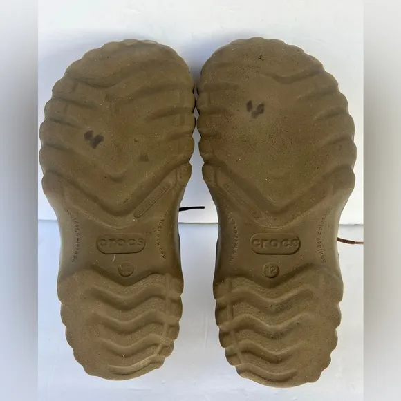 Men’s Crocs Axle All Terrain Duck Islander Boat Shoes Size 12. Green/Brown
