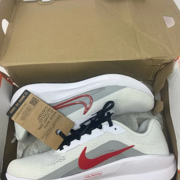 Mens Nike Downshifter 13 White and Red running shoe