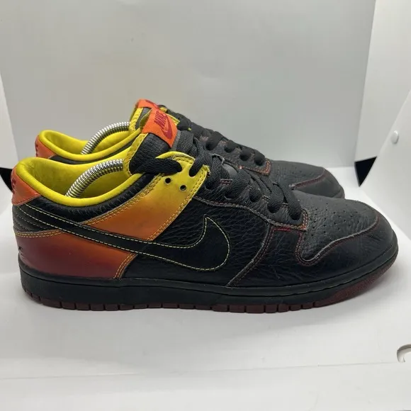 Mens Nike Dunk NYX Mens 10 Low Black Orange Blaze Red Shoes Sneakers330938 004