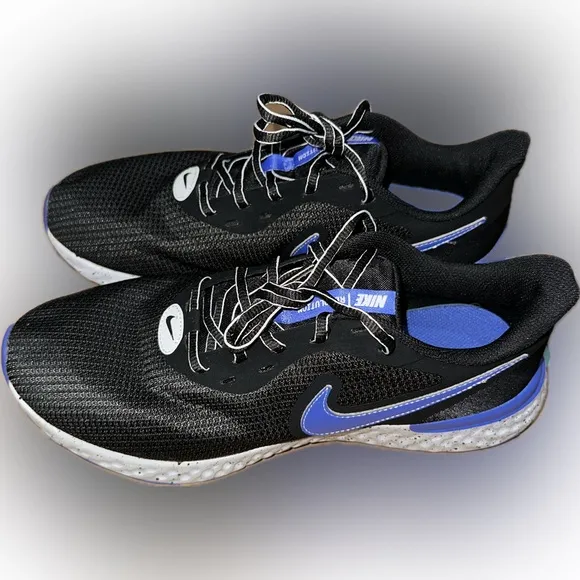 Men’s Nike Revolution 5 EXT Athletic Running Shoes - 10.5
