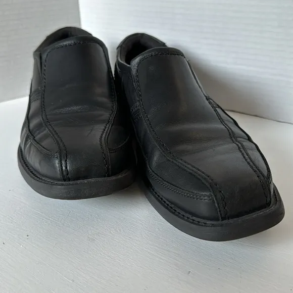 Mens Size 9 Black Shoes Pull on Walkability Trutech Lightweight Formal Rockport