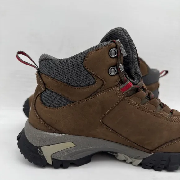 Men's Vasque Hiking Boots Talus UltraDry Waterproof SZ 8.5 M Vibram 7424