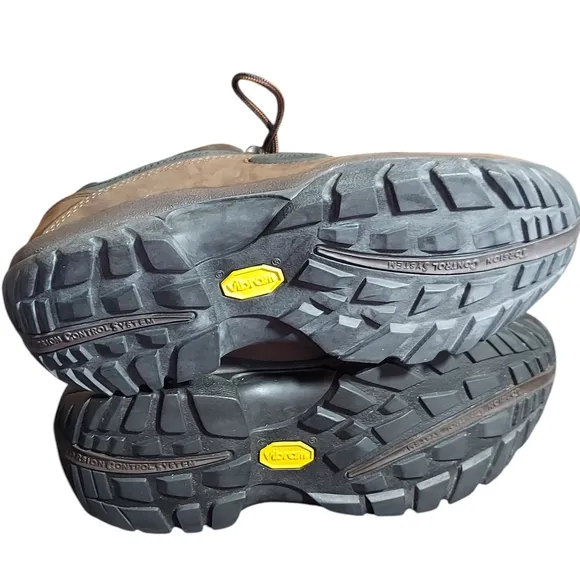 Merrell Cortina Brown Leather Waterproof Hiking Boots  Rugged Design Lace Up