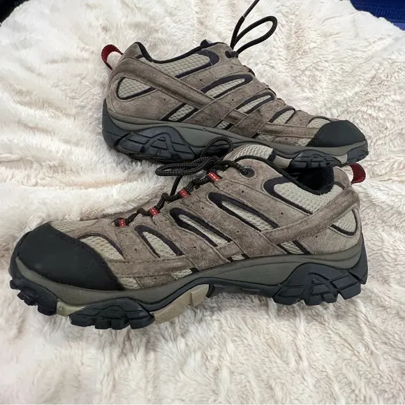 Merrell Men's sz 12 Hiking Shoes boots low top vibram soles waterproof rugged