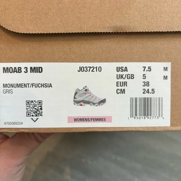 Merrell Women’s Size 7.5 Moab 3 Mid Monument/Fuchsia Hiking Boots NEW