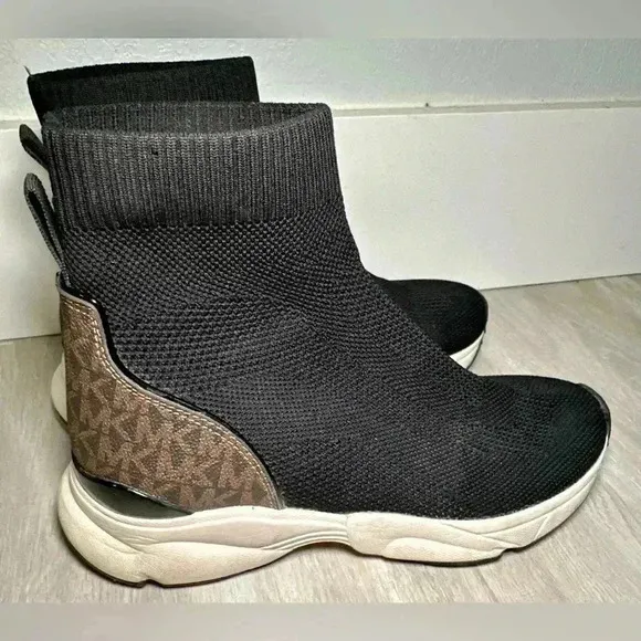 Michael Kors M Width High Top Athletic Shoes for Women 8.5