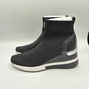 MICHAEL KORS SKYLER BOOTIE Women's 5.5 stretch shoes Sneaker Black New