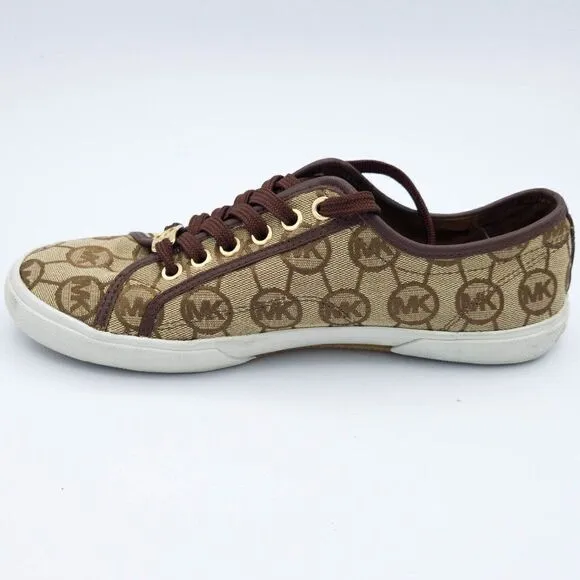 Micheal Kors Logo Shoes Size(8.5)