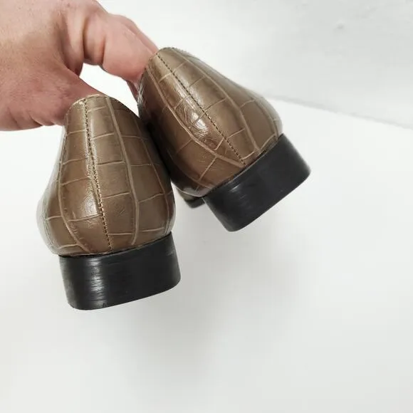 MUNRO Leather Medium Width Taupe Marteen Almond Toe Shoes