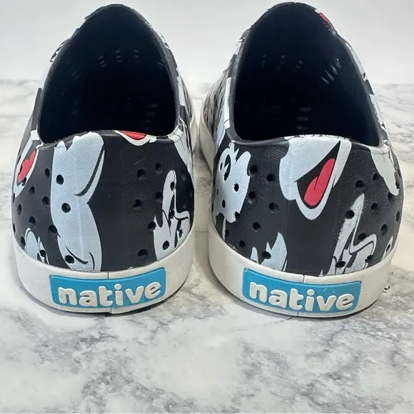 Native Disney Mickey Mouse Jefferson EVA clogs slip on shoes unisex women’s 6