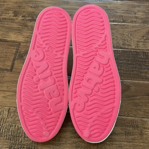 Native Shoes Jefferson Sugarlite Floyd Pink Shell White Girls Size J 5 Women 7