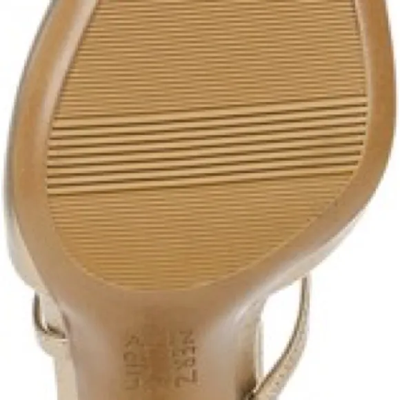 NATURALIZER ARIELLE LEATHER STRAPY POINT TOE PUMPS LT GOLD NWT SZ 9.5W