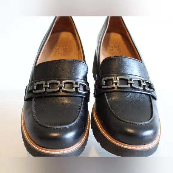 Naturalizer Cabana Lug Sole Slip on Loafer Lightweight Womens Black Shoes Size 9