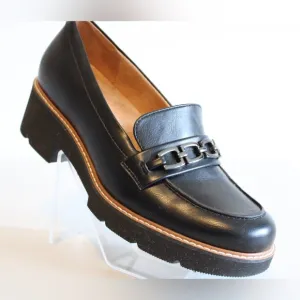 Naturalizer Cabana Lug Sole Slip on Loafer Lightweight Womens Black Shoes Size 9
