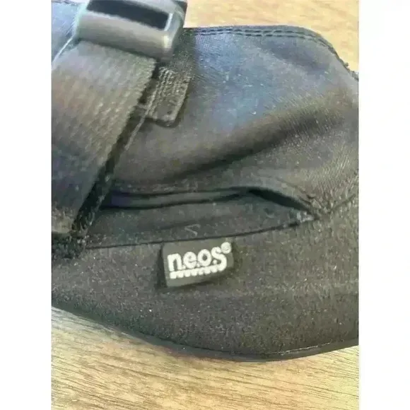 NEOS Unisex Black Over shoes Waterproof Nylon Ankle Rain Boots Non-Slip Sole
