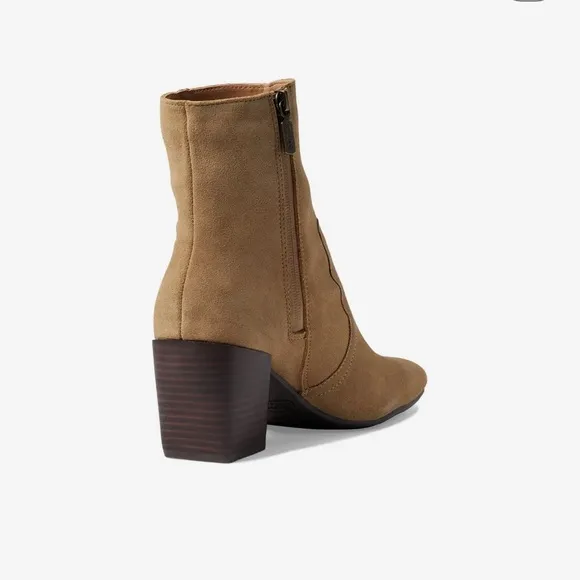 NEW $149 Blondo x Zappos Sadie suede waterproof ankle bootie women size 8.5, 10