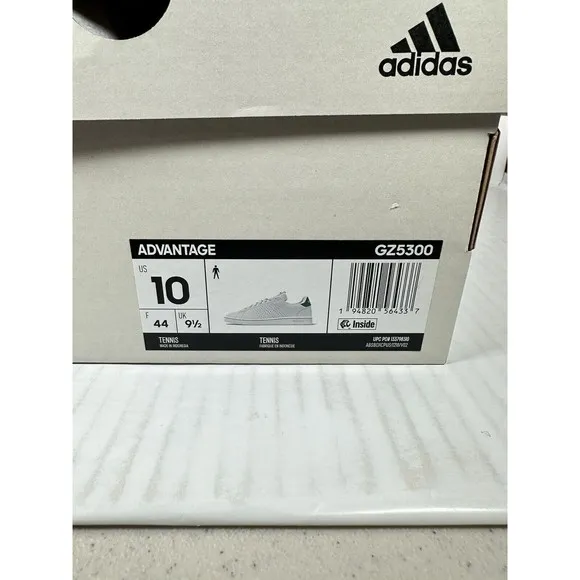 NEW Adidas Advantage White Green Mens Athletic Low Top Shoes Size 10 GZ5300