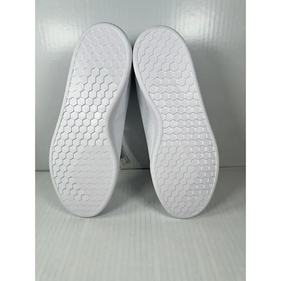 NEW Adidas Advantage White Green Mens Athletic Low Top Shoes Size 10 GZ5300