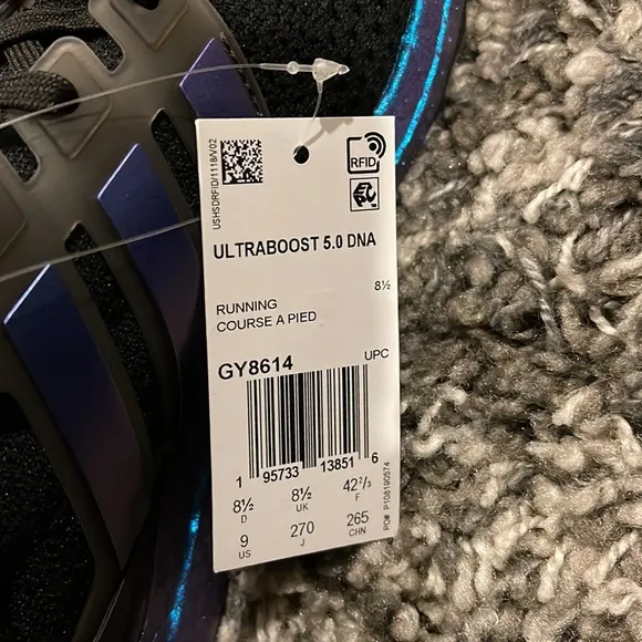 New ADIDAS UltraBoost DNA 5.0 Running Shoes in Black Metallic Blue