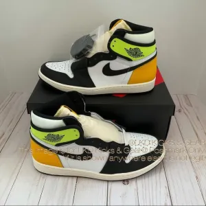 NEW AIR JORDAN 1 OG HIGH MENS VOLT