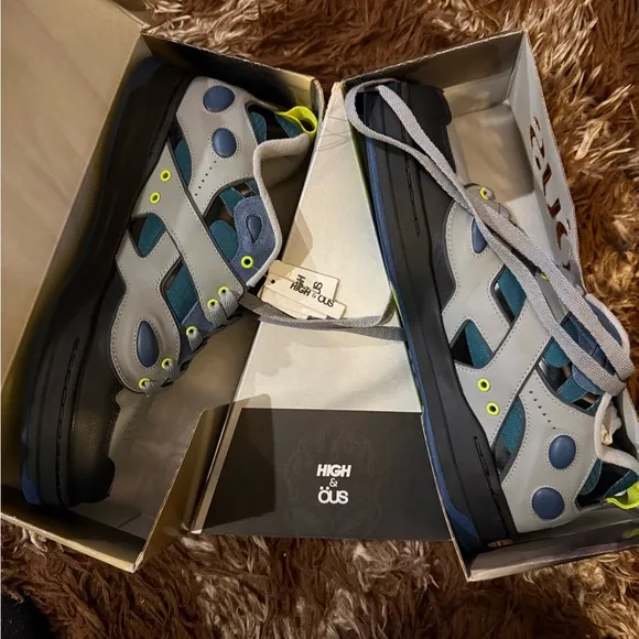 New ALIEN NEPTUNE HIGH X ÖUS SNEAKERS
