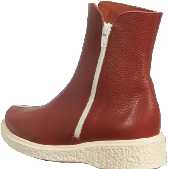 NEW ARCHE Womens US 7.5 Joeyzi Ankle Boots - Red