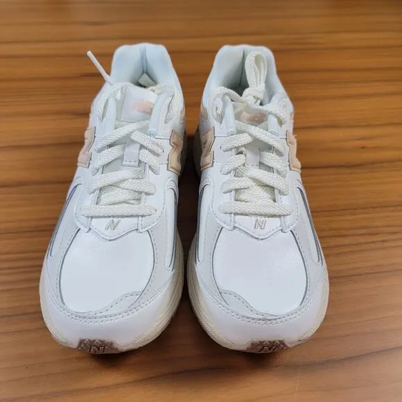 New Balance 2002R Big Kid 'Moonbeam Frappe' Big Kids Sz 4 GC2002VF