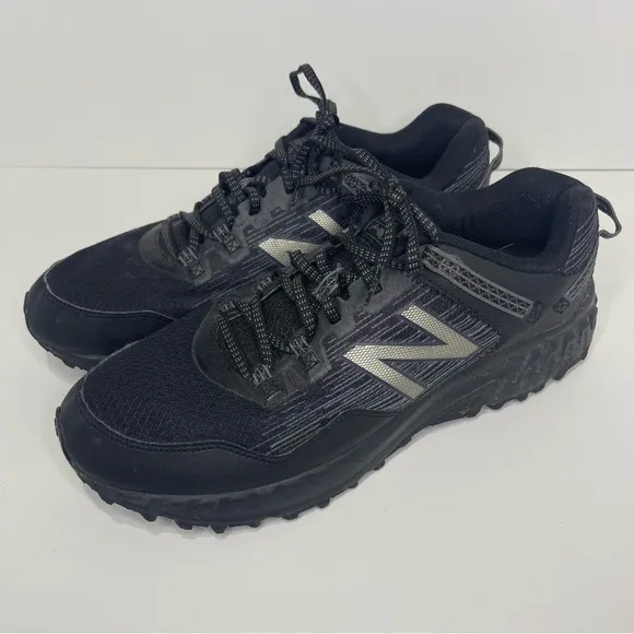 New Balance 410 v6 Trail Shoes Men’s 11 Black Sneakers Active Comfort Walking