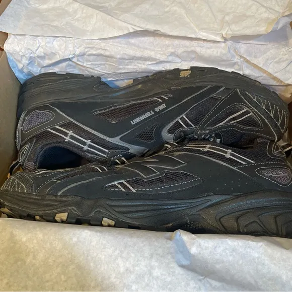 New Balance 411 All Terrain shoes Size 12 New in Box, Black