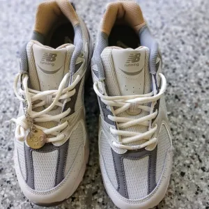 New Balance 530 Running Shoes - Gray and White
