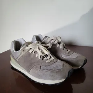 New Balance 574 U574GDY &quot;Un-N-Ding&quot; Men's Size 8.5 GREY