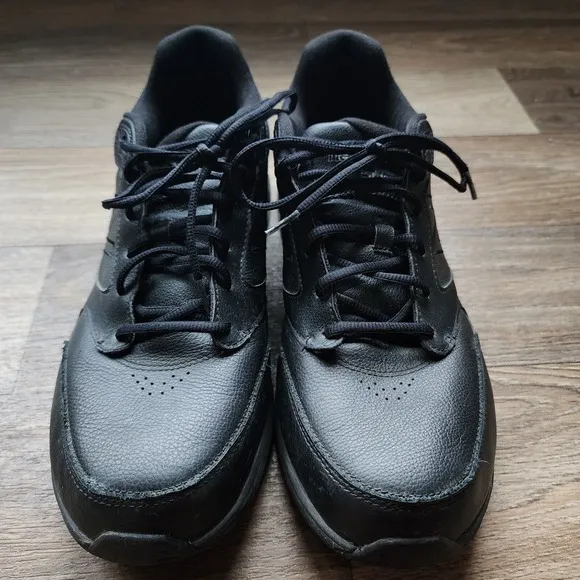 New Balance 928v3 Men's Size 13 B Black Walking Shoes Rollbar Non Marking