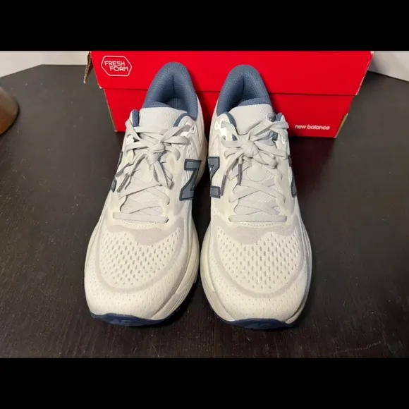 New Balance Fresh Foam X 880 V13 Running Shoes Sneaker Sea Salt/Navy M 9.5/W 11