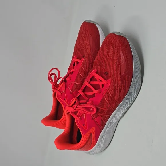 New Balance FuelCell Propel v3 Running Low Top Shoes Red  Men's Size 11 2E