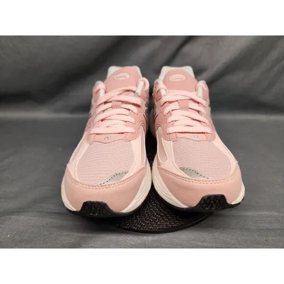 New Balance Girls 2002 Sneakers GC2002SK Pink White Size 6 NEW IN BOX!