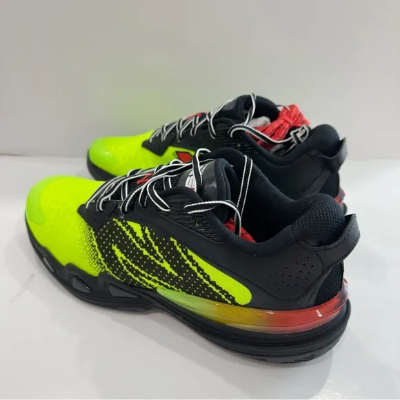 New Balance Men's Hesi Low V2 Basketball Shoes