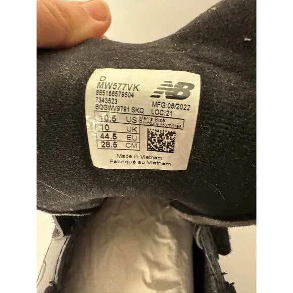 NEW BALANCE MEN'S HOOK AND LOOP 577 Walking Shoe Size 10.5 Black