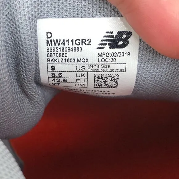 New Balance Men's Low Top Lace Up Gray Running/Walking Sneakers Size 9