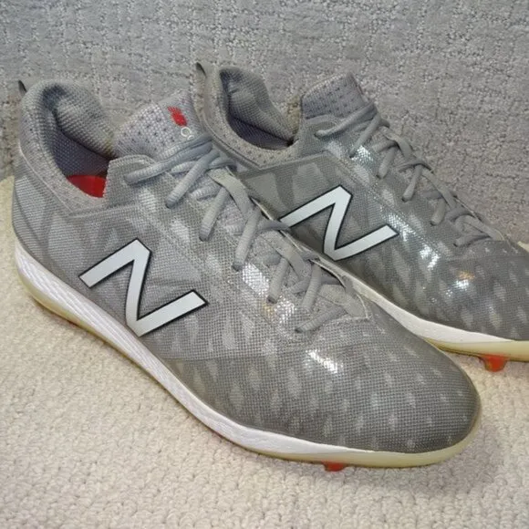 New Balance Mens Size 14 US Gray Low-Cut TPU Baseball Cleat Shoes COMPV1