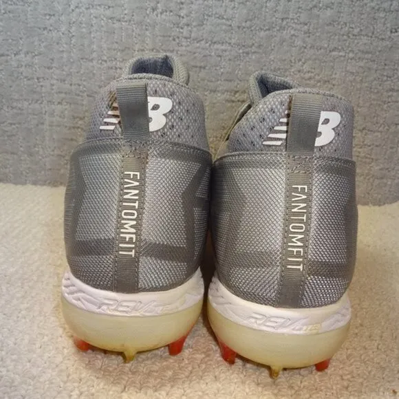 New Balance Mens Size 14 US Gray Low-Cut TPU Baseball Cleat Shoes COMPV1