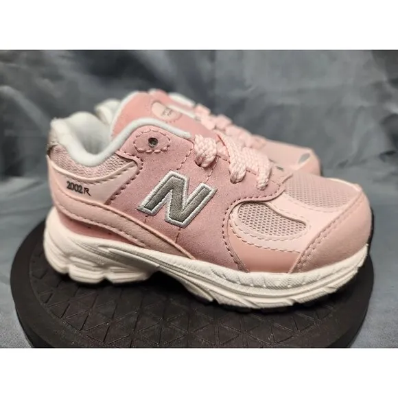 New Balance Toddlers 2002 Sneakers IC2002SK Lace Up Pink Size 5 NEW IN BOX!