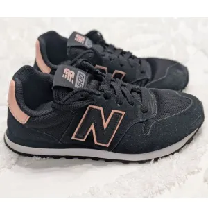 New Balance Women's 500 Sneakers – Black &amp; Peach – Size 7 – Pre-owned