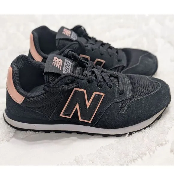 New Balance Women's 500 Sneakers – Black &amp; Peach – Size 7 – Pre-owned