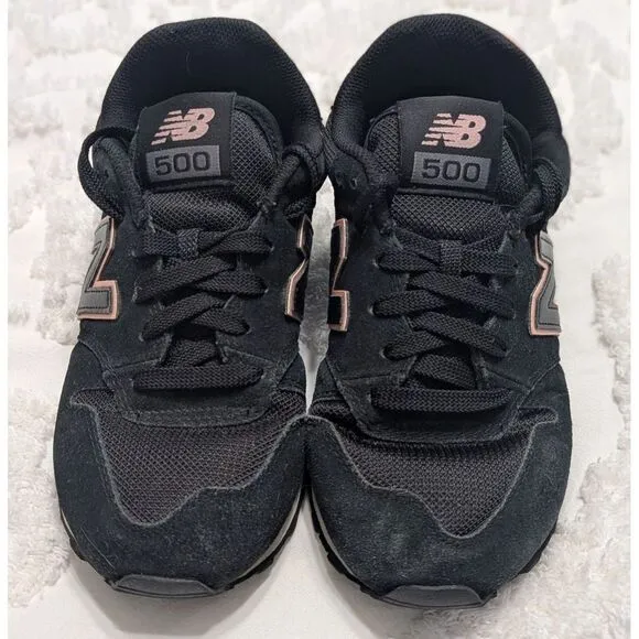 New Balance Women's 500 Sneakers – Black &amp; Peach – Size 7 – Pre-owned