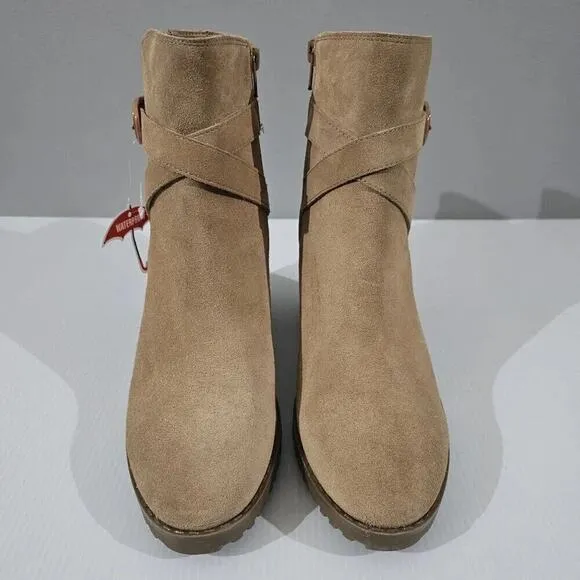 NEW Blondo Tamzin Ankle Bootie Waterproof Heeled Boot Tan Suede Size 9