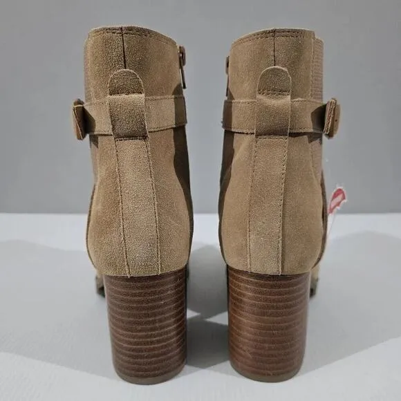 NEW Blondo Tamzin Ankle Bootie Waterproof Heeled Boot Tan Suede Size 9